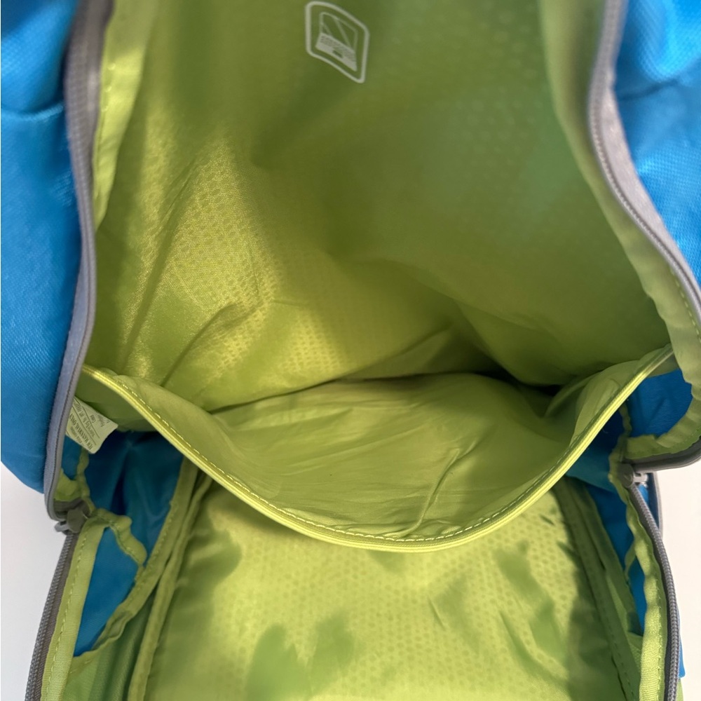 Speck Universal Laptop Backpack Adjustable Padded… - image 3